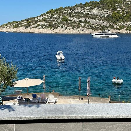 Direkt Am Meer-Apartments Puntaplanka 罗戈兹尼察 外观 照片