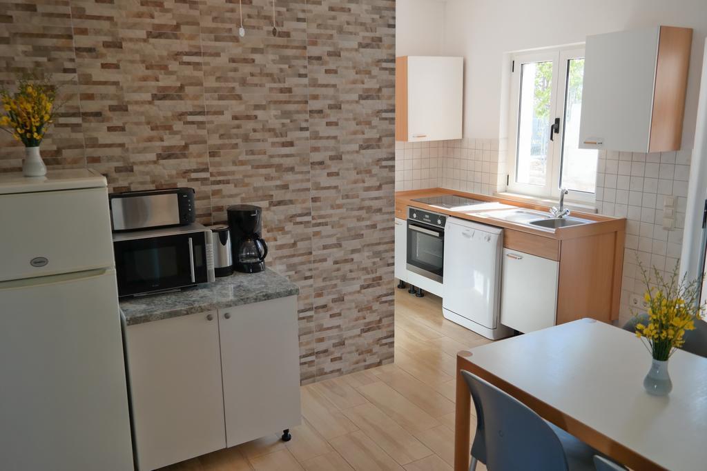 Direkt Am Meer-Apartments Puntaplanka 罗戈兹尼察 外观 照片