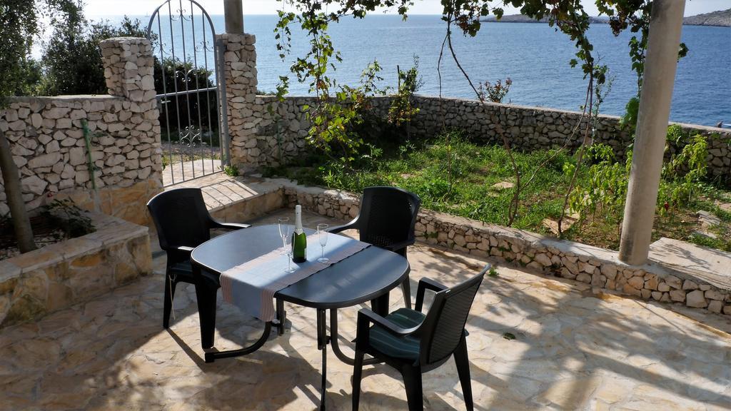 Direkt Am Meer-Apartments Puntaplanka 罗戈兹尼察 外观 照片